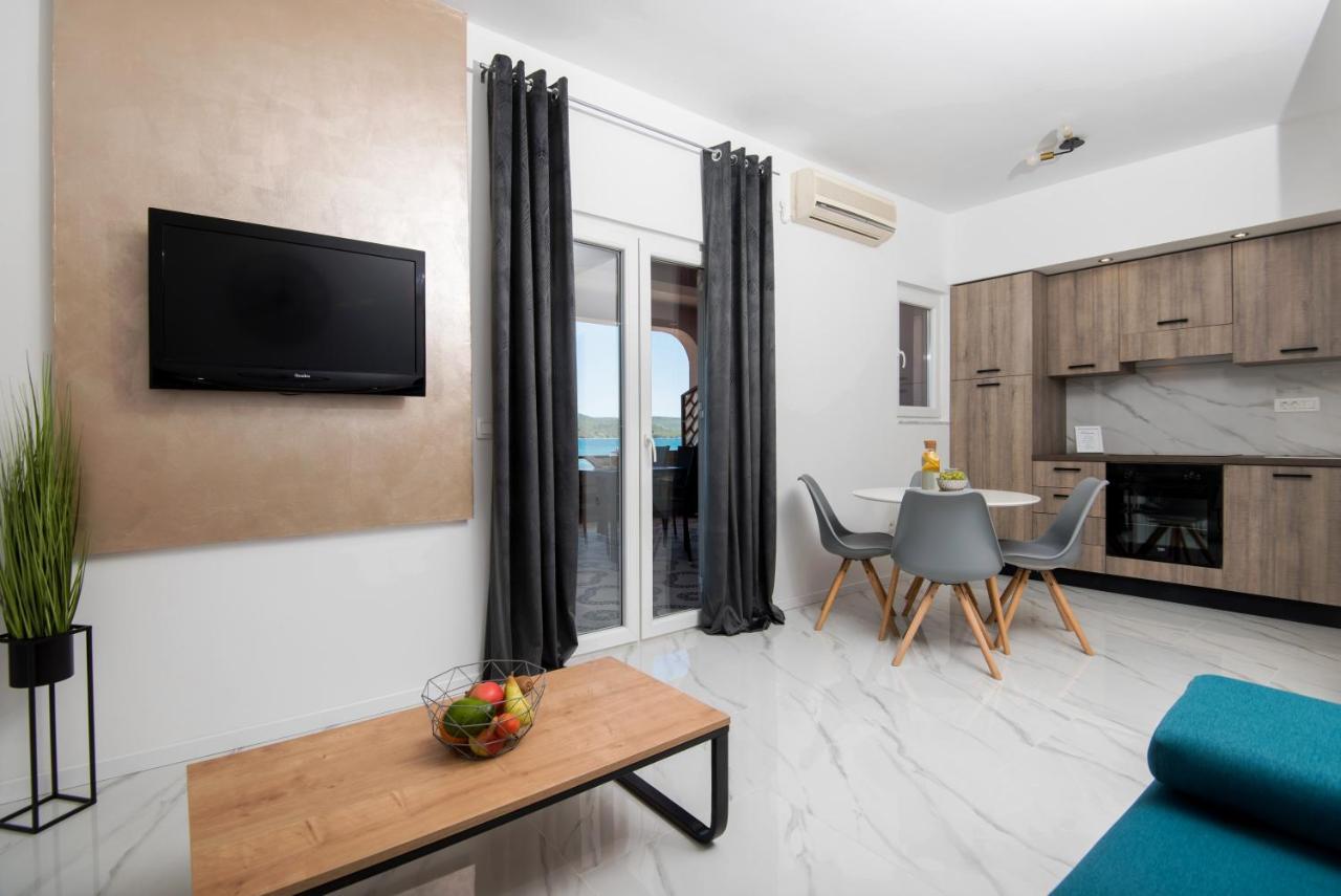 Euroholiday Apartments Turanj Extérieur photo