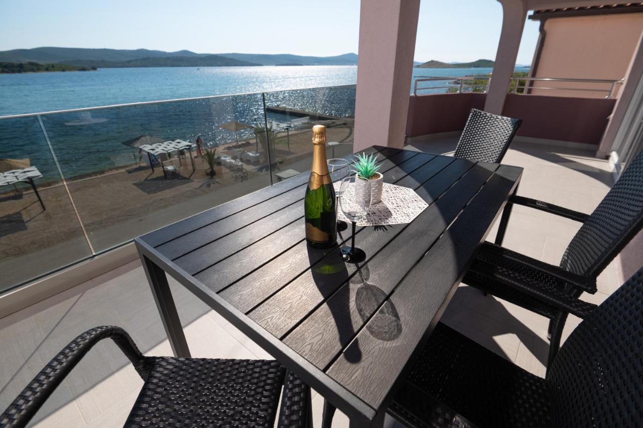 Euroholiday Apartments Turanj Extérieur photo