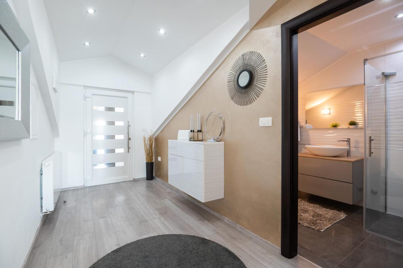 Euroholiday Apartments Turanj Extérieur photo