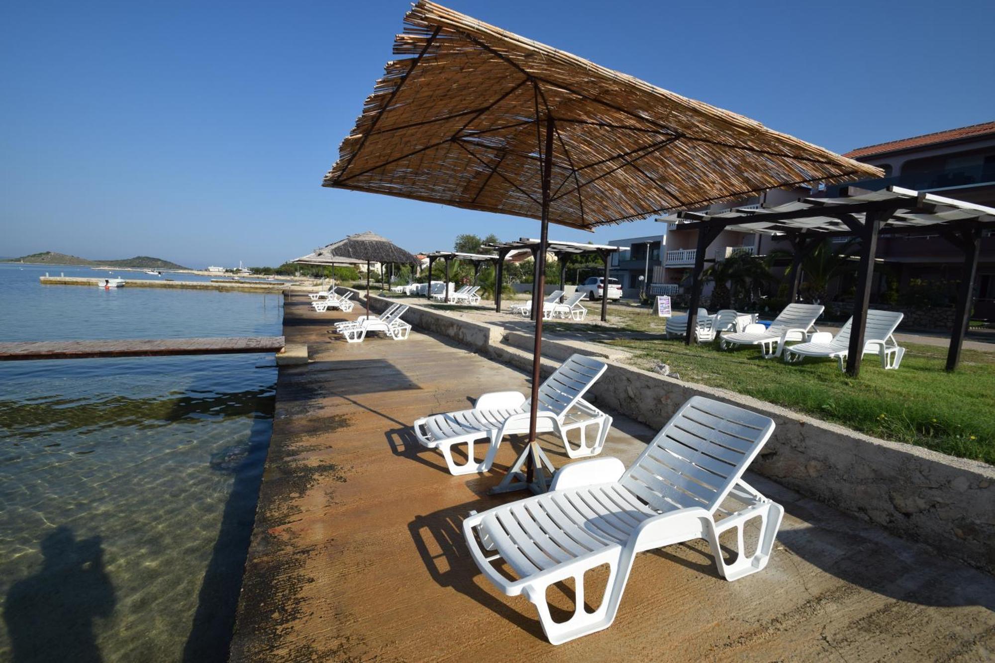 Euroholiday Apartments Turanj Extérieur photo
